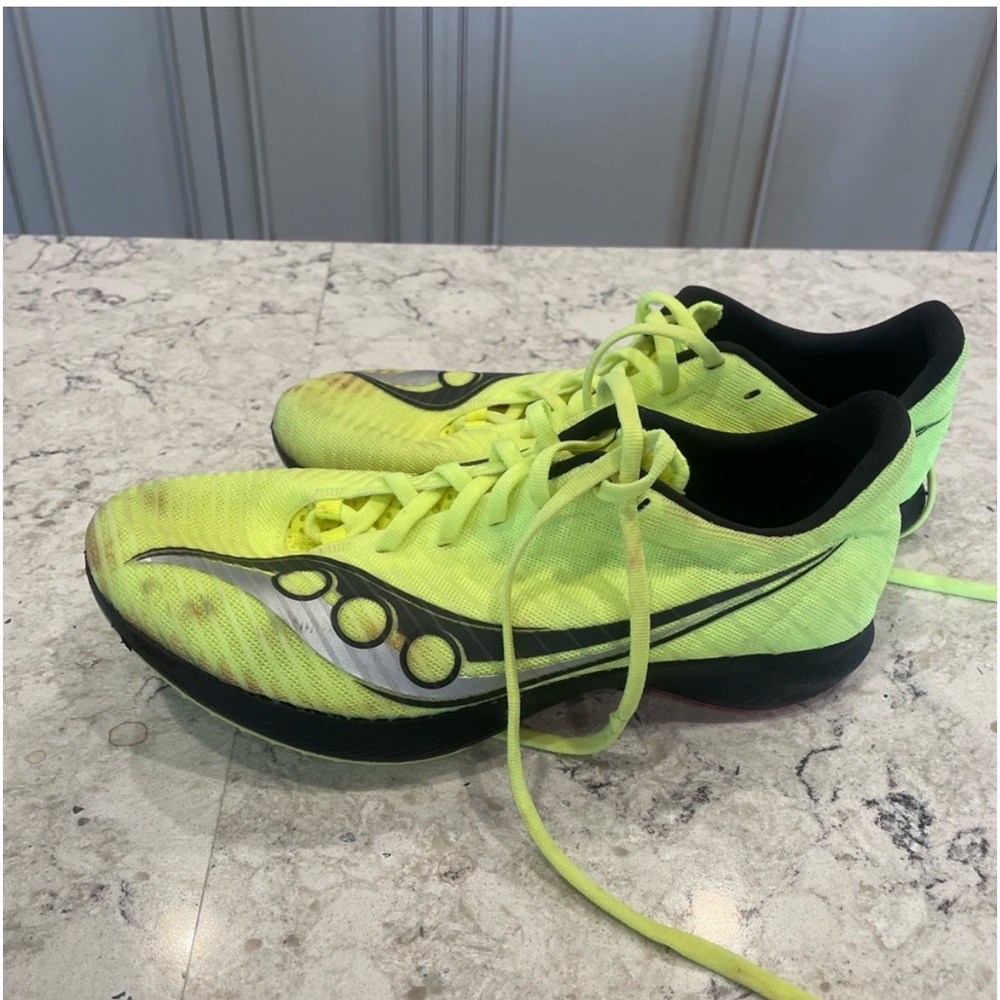 Saucony Velocity MP Racing Spikes - Citron/Black